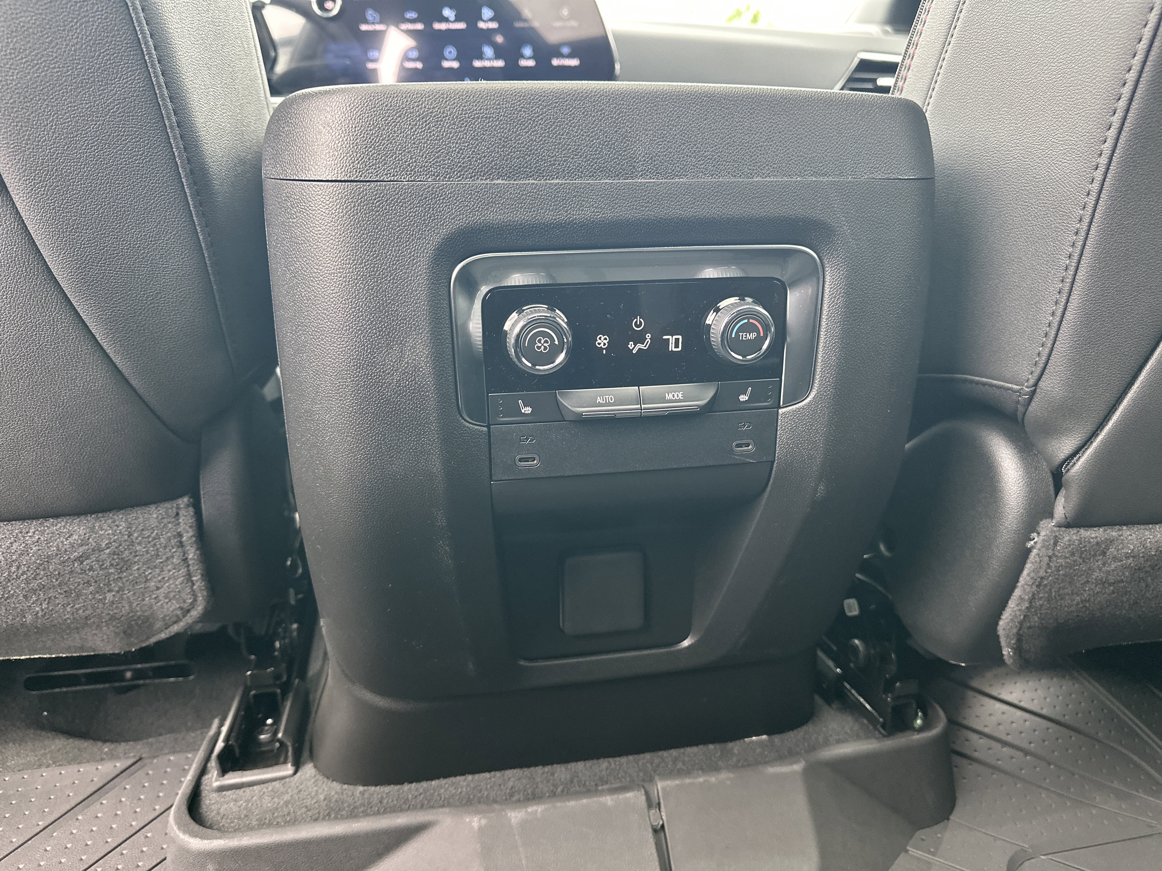 2026 Chevrolet Tahoe RST - Photo 23