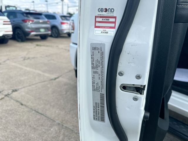 Used 2023 White Ram Laramie image 35