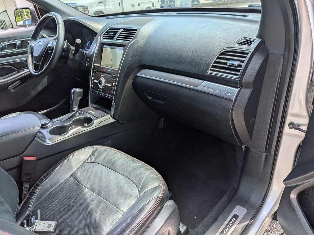 Used 2019 Ingot Silver Ford Sport image 34