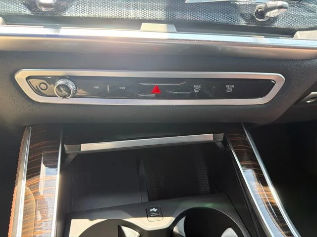 Used 2026 Green BMW xDrive40i image 16
