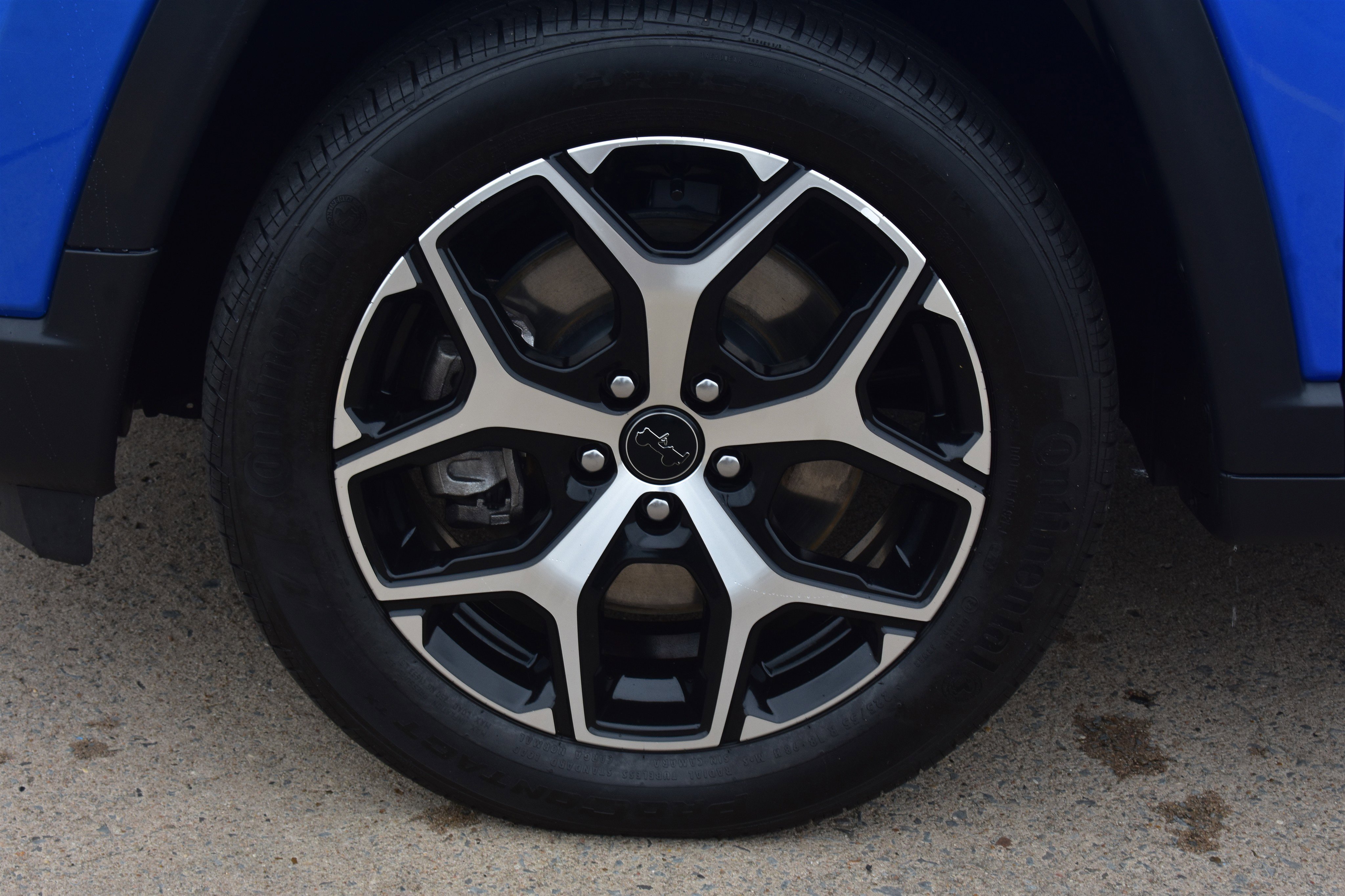 Used 2025 Hydro Blue Pearlcoat Jeep Limited image 11