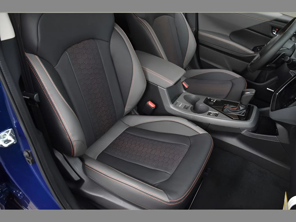 New 2026 SAPPHIRE BLUE PEARL Subaru Limited image 28