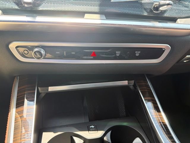 Used 2026 Green BMW xDrive40i image 16