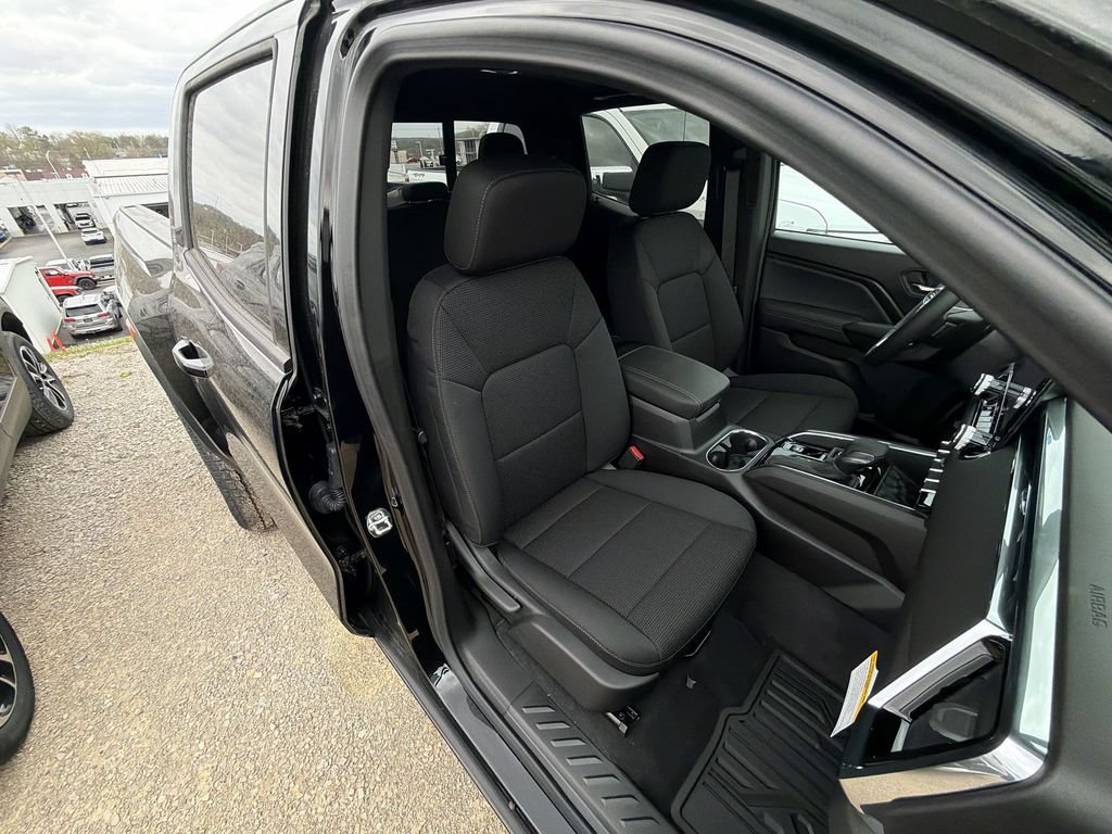 New 2026 Onyx Black GMC Elevation image 31