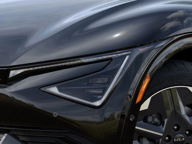 New 2025 Ebony Black Kia Light image 10