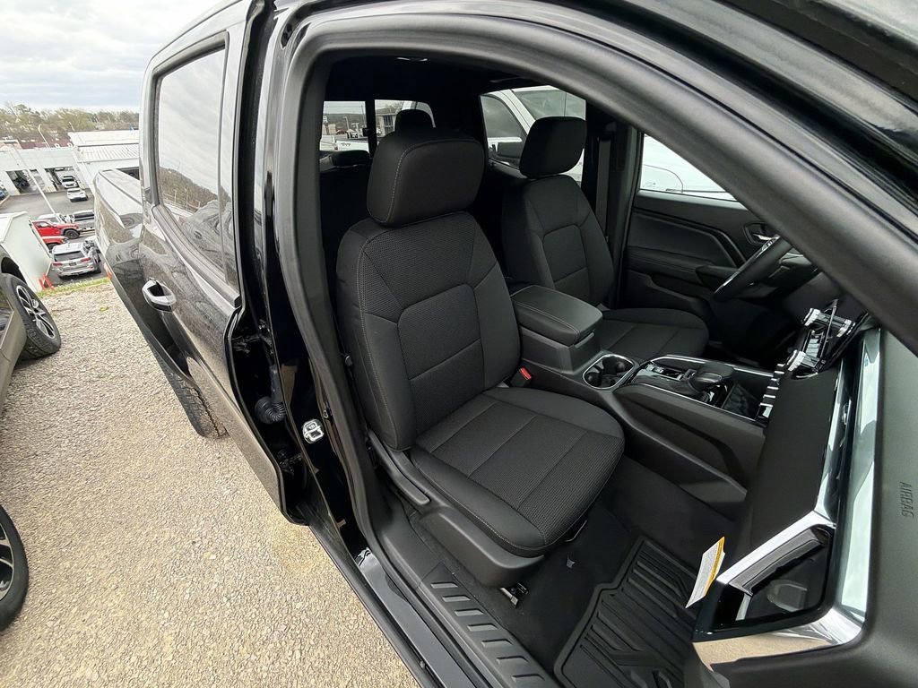 New 2026 Onyx Black GMC Elevation image 31