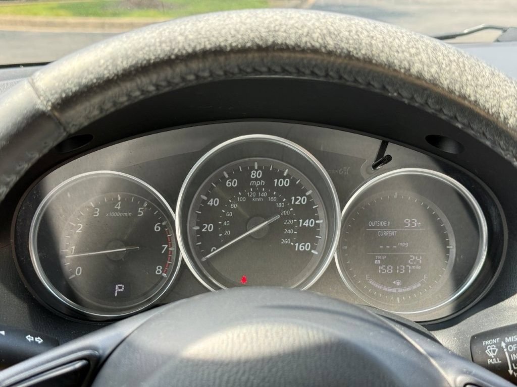 Used 2014 White Mazda Touring image 31