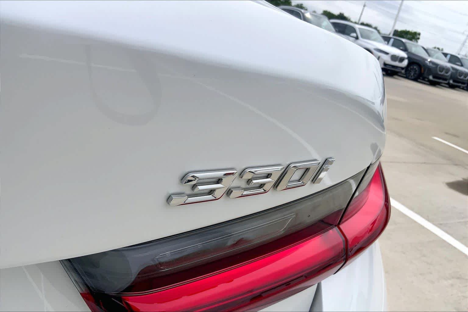 Used 2026 Mineral White Metallic BMW 330i NA image 9