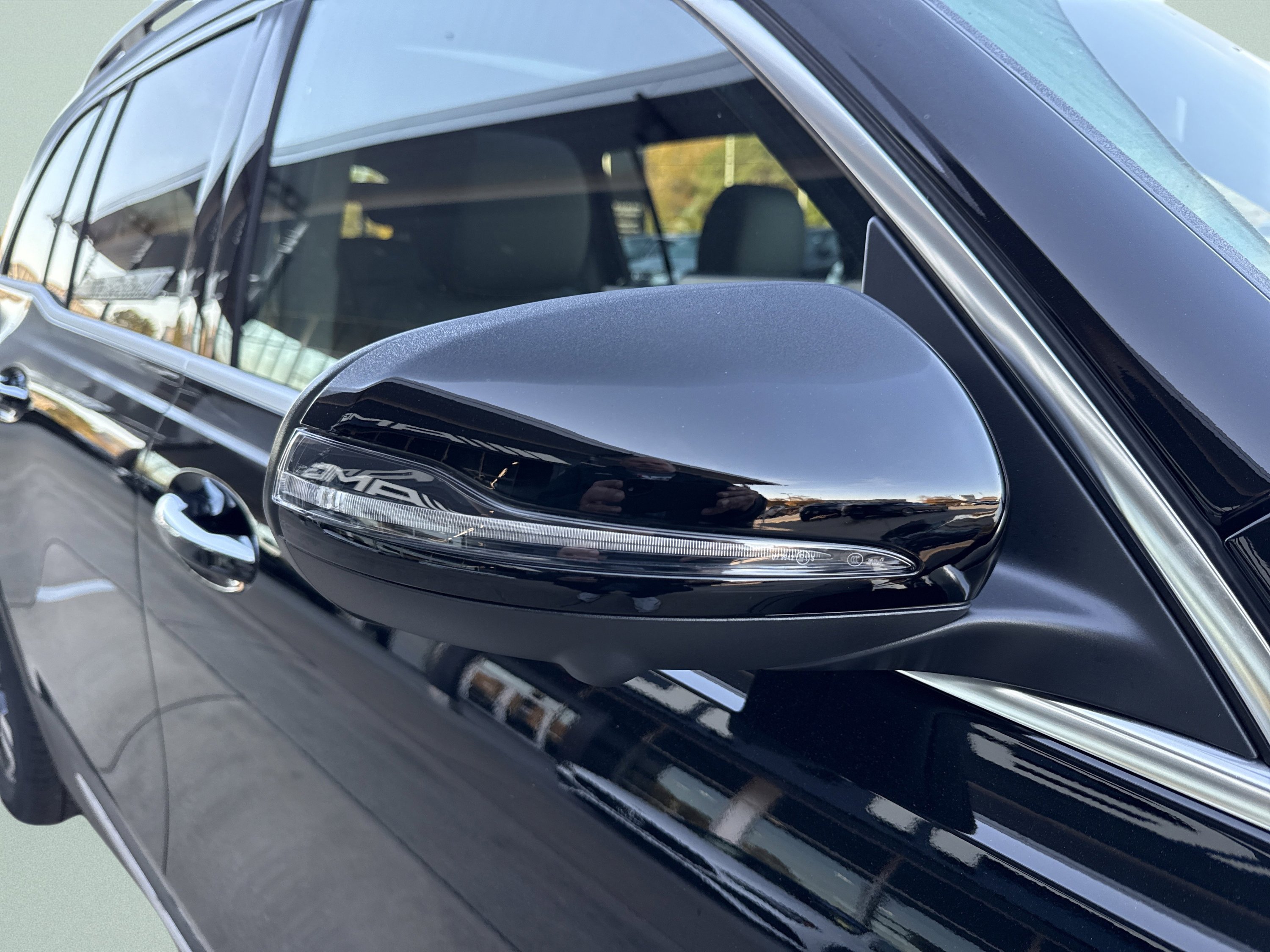 New 2026 Night Black Mercedes-Benz GLB 250 image 12
