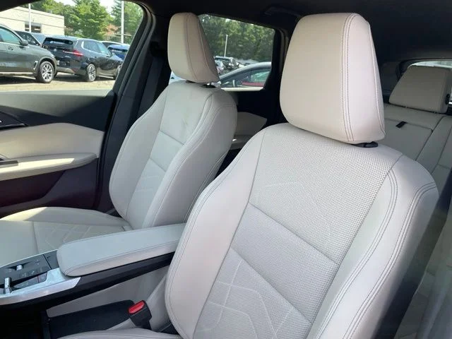 Certified Used 2023 Silver BMW xDrive28i image 15