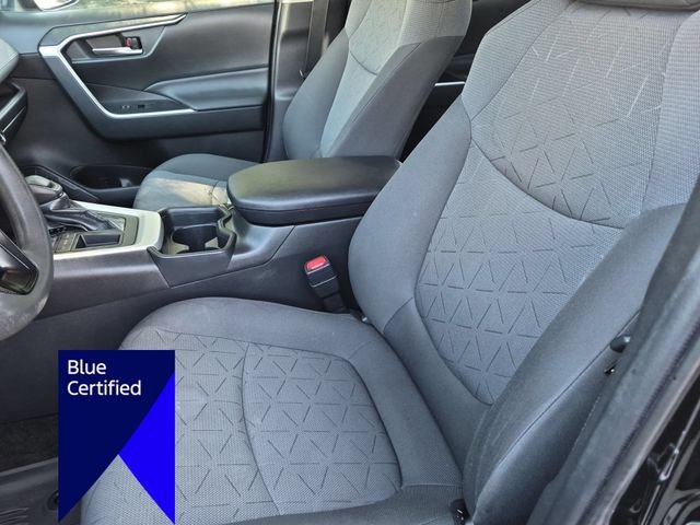 Used 2020 Black Toyota XLE image 15
