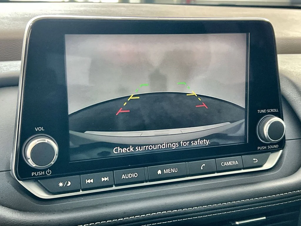 Certified Used 2023 Silver Nissan SV image 22