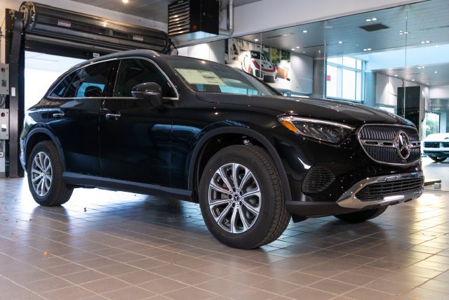 2027 Mercedes-Benz GLC