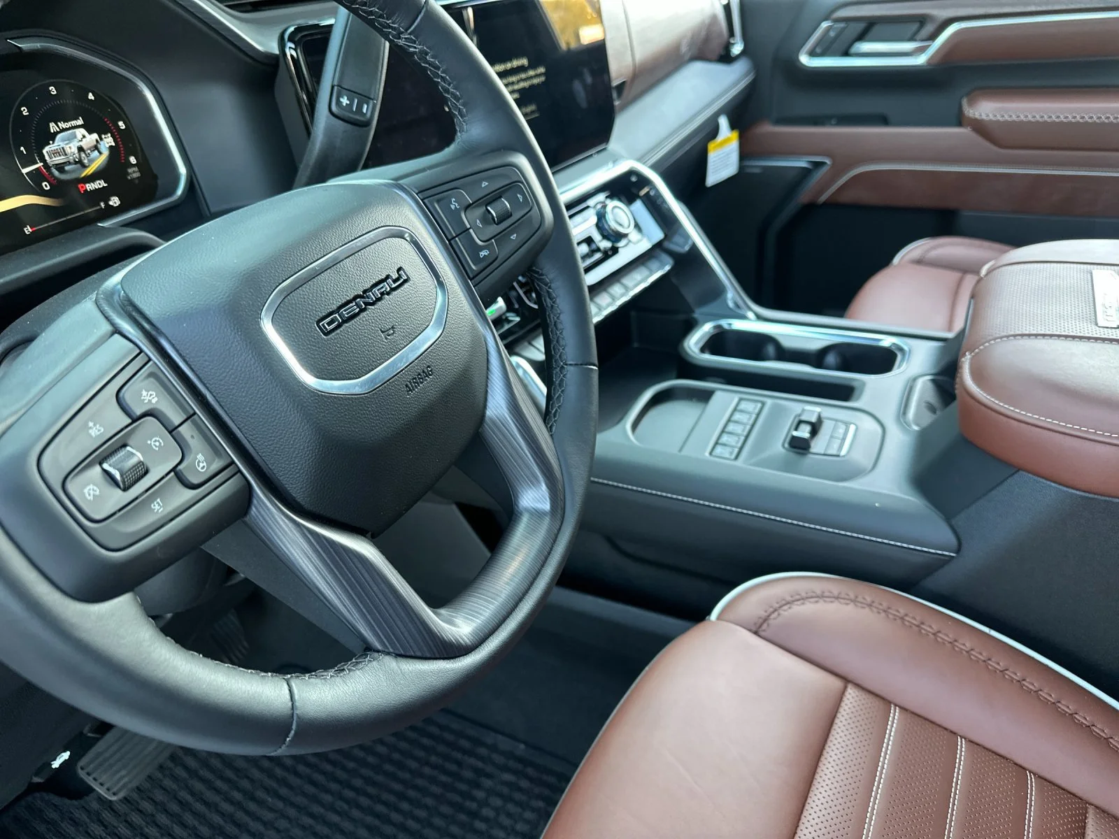 New 2026 Glacier White Tricoat GMC Denali Ultimate image 9