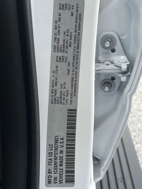 New 2026 Bright White Clear-Coat Exterior Paint RAM Laramie image 36