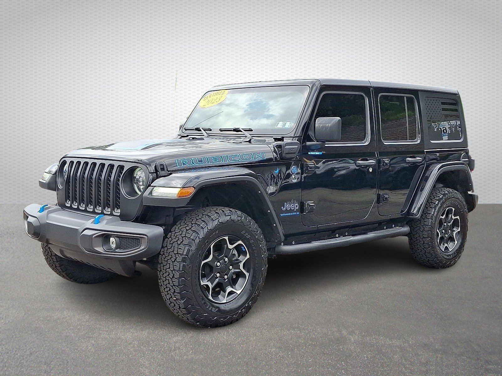 Certified Used 2023 Black Clearcoat - PX8 Jeep Rubicon 4x4 image 3