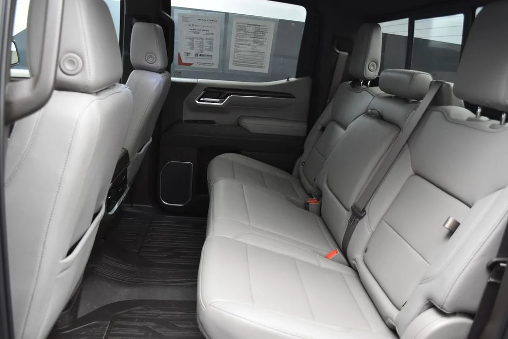 Used 2026 White GMC SLT image 24