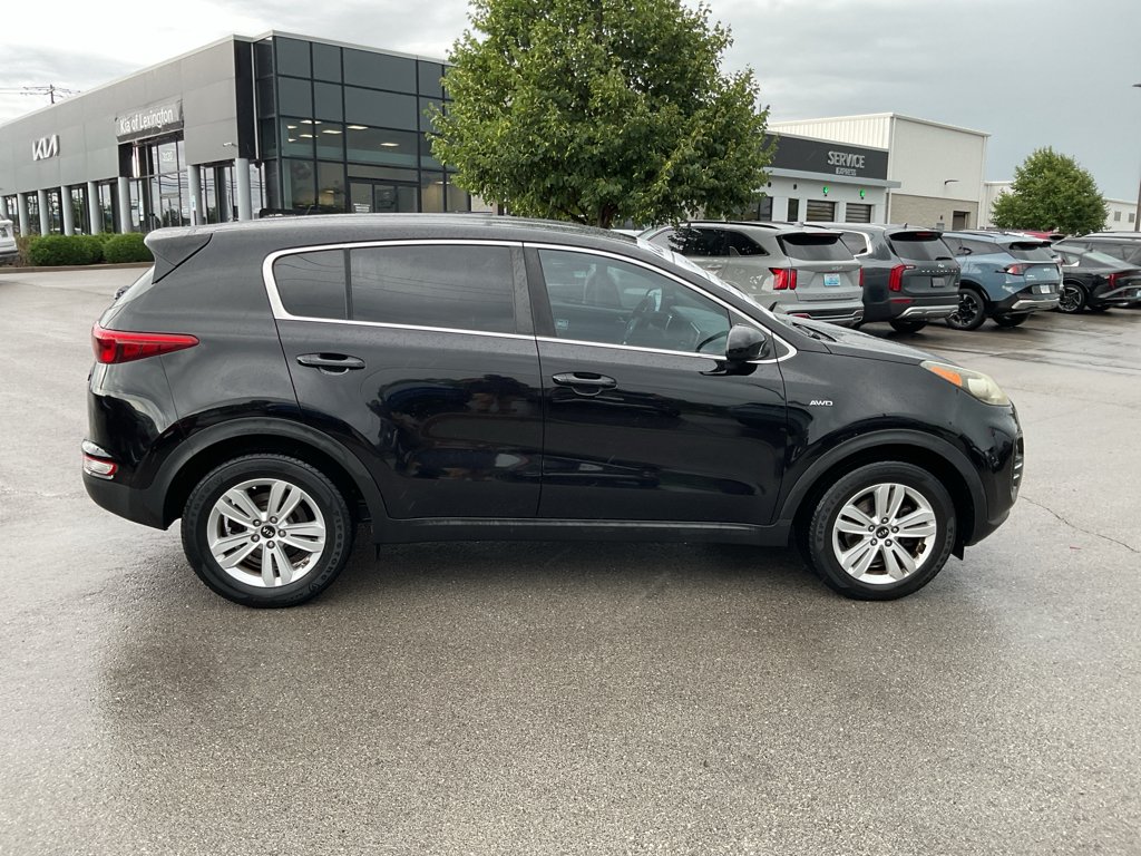 Used 2018 Black Cherry Kia LX image 9