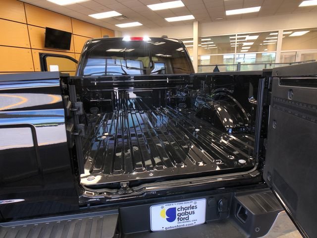 New 2026 Agate Black Metallic Ford Lariat® image 24