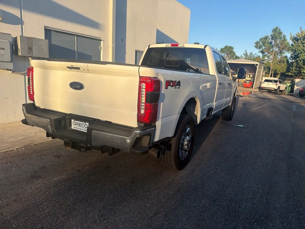 Used 2024 White Ford Lariat image 3