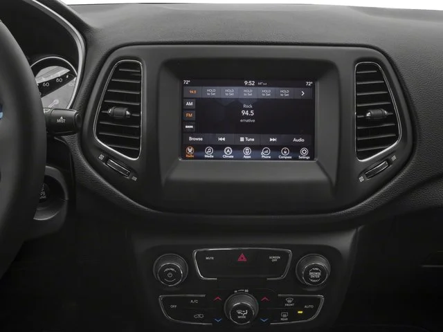 Used 2017 White Clearcoat Jeep Latitude image 13