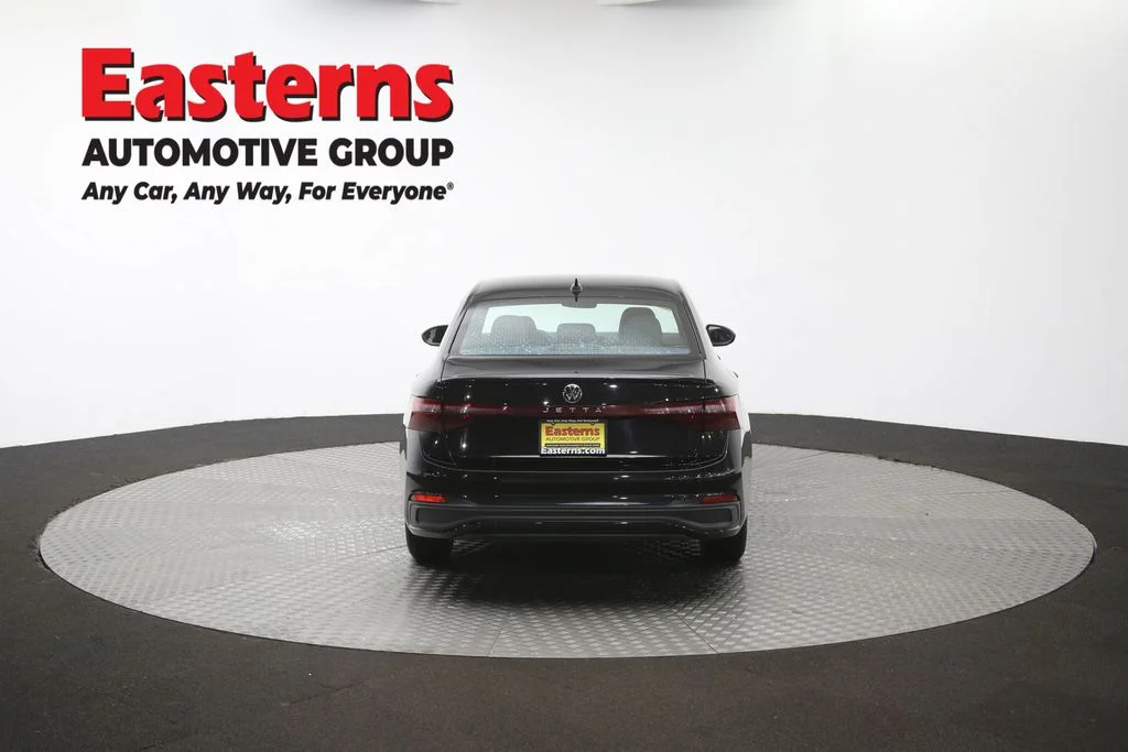 Used 2025 Black Volkswagen 1.5T Sport image 36