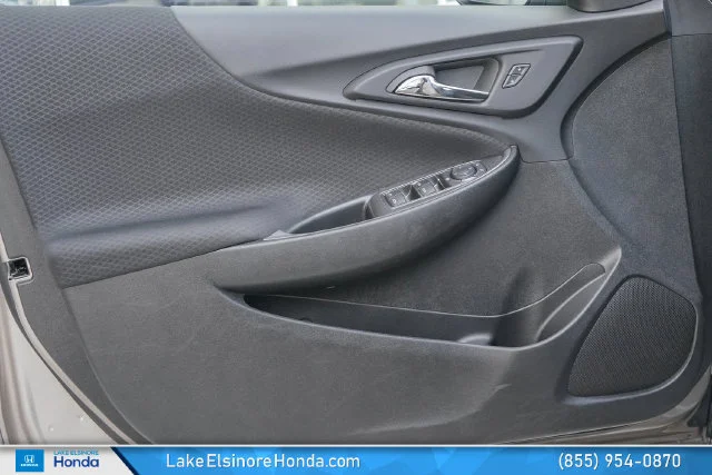 Used 2023 Mineral Gray Metallic Chevrolet LT image 12
