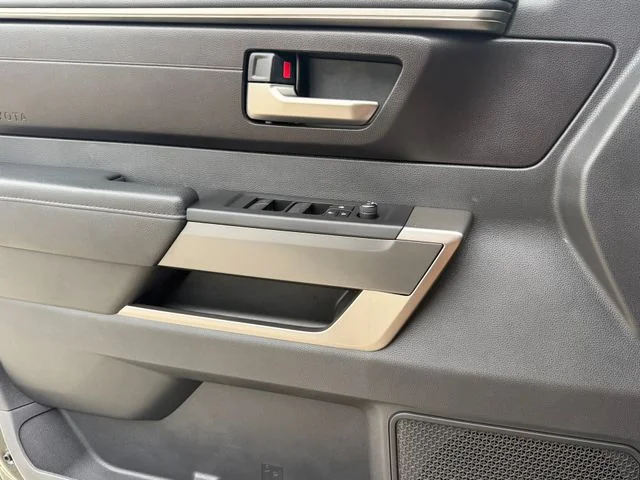 2024 Toyota Tundra SR5 - Photo 23