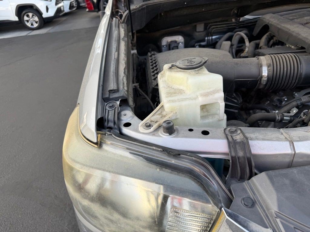 Used 2019 Silver Sky Metallic Toyota SR5 image 25