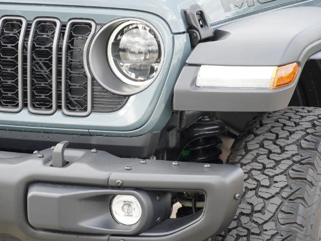 New 2026 Anvil Clear-Coat Exterior Paint Jeep Moab 392 image 12