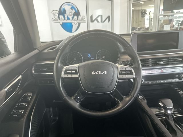 Used 2022 Gray Kia EX image 13