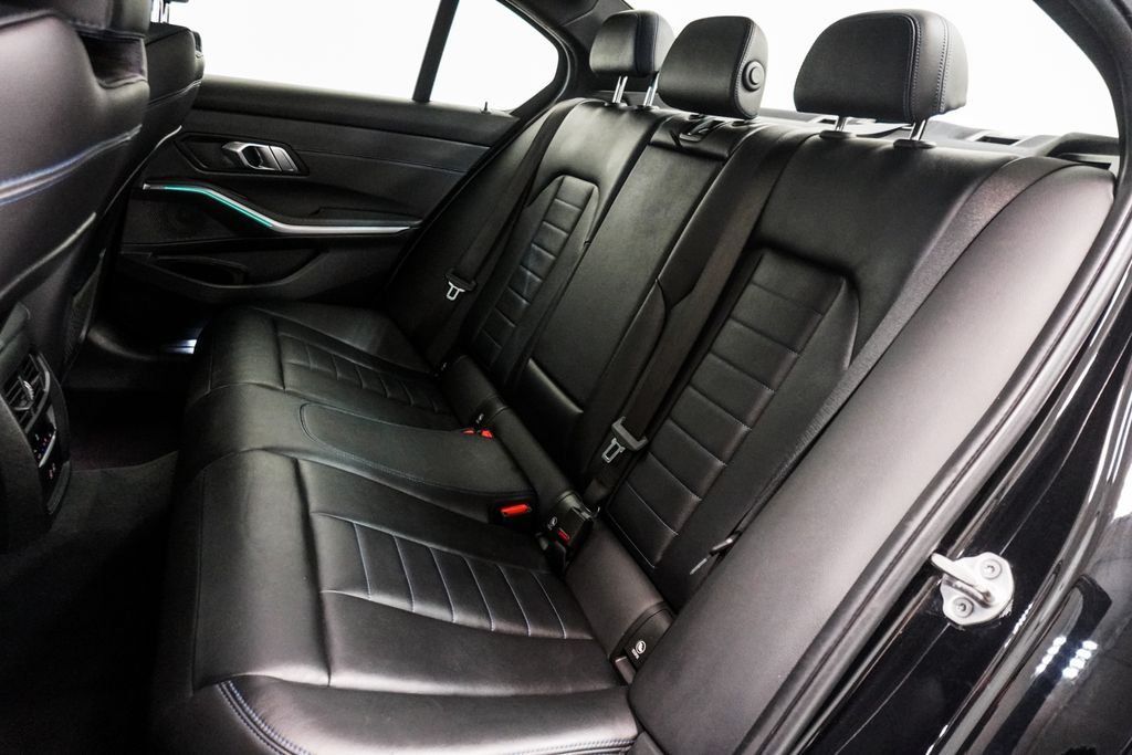 Used 2021 Black BMW M340i xDrive image 8