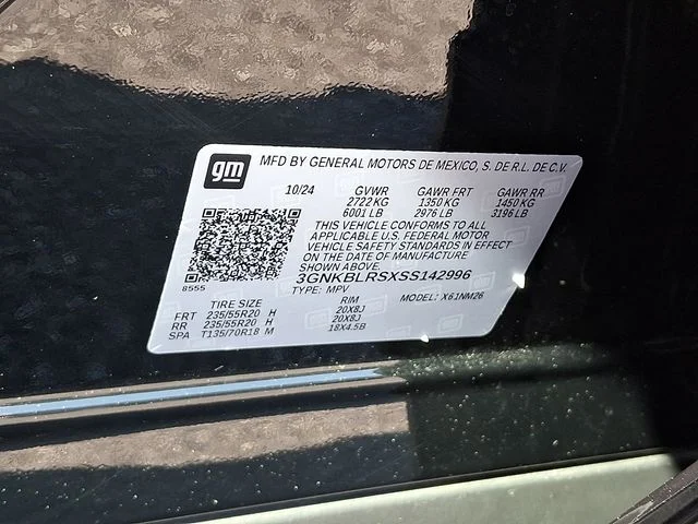 Used 2025 Black Chevrolet Premier image 28
