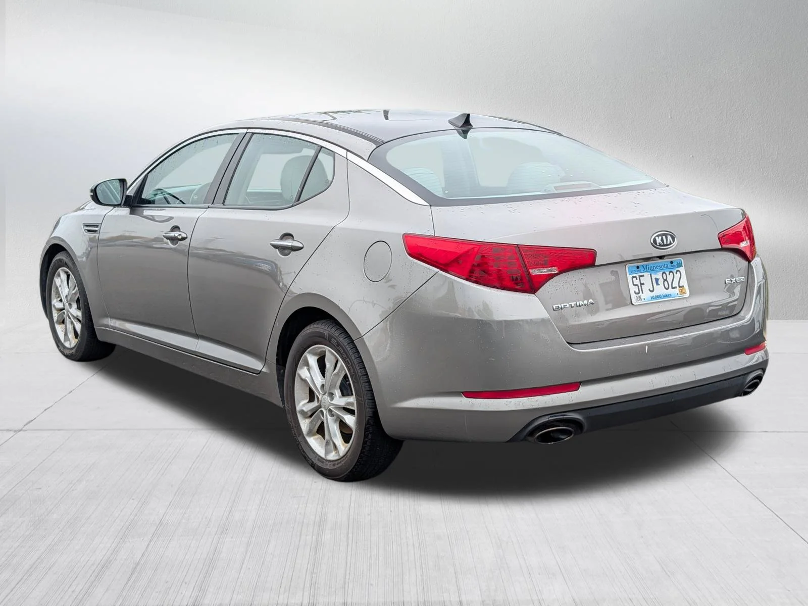 Used 2012 Satin Metal Kia EX image 5