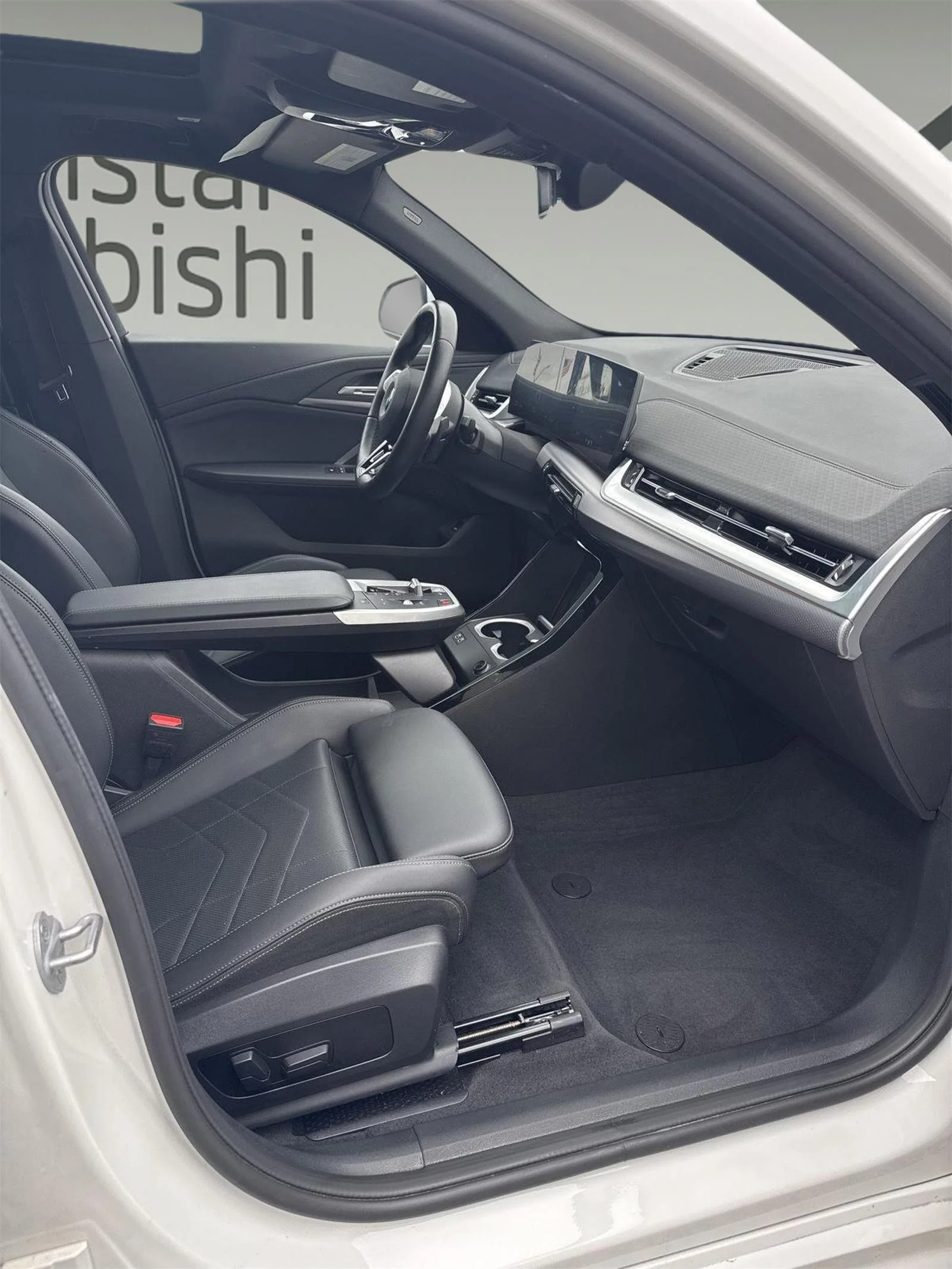 Used 2025 WHITE BMW xDrive28i image 10