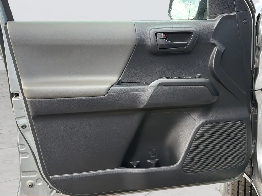 Used 2023 Silver Toyota SR image 12