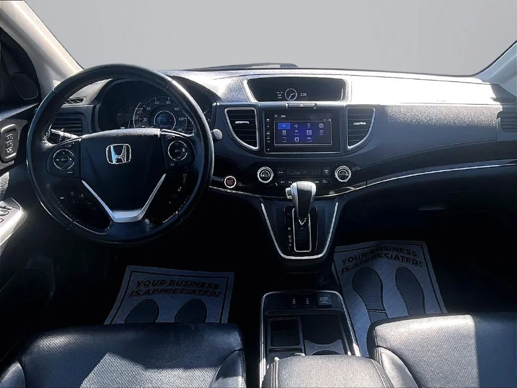 Used 2015 Black Honda Touring image 17