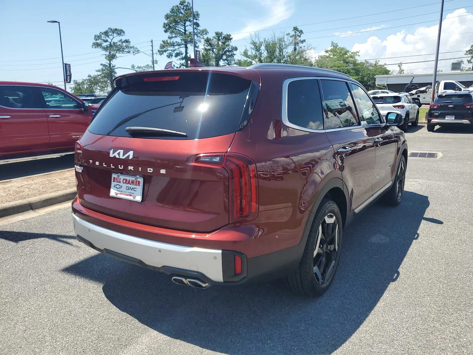 Used 2024 Dawning Red Red Kia S image 7