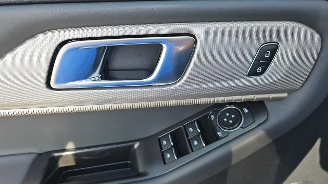 New 2026 Carbonized Gray Metallic Ford Active RWD image 23