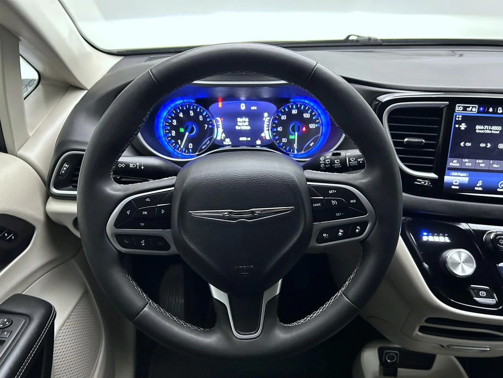 Used 2023 Gray Chrysler Touring L image 12