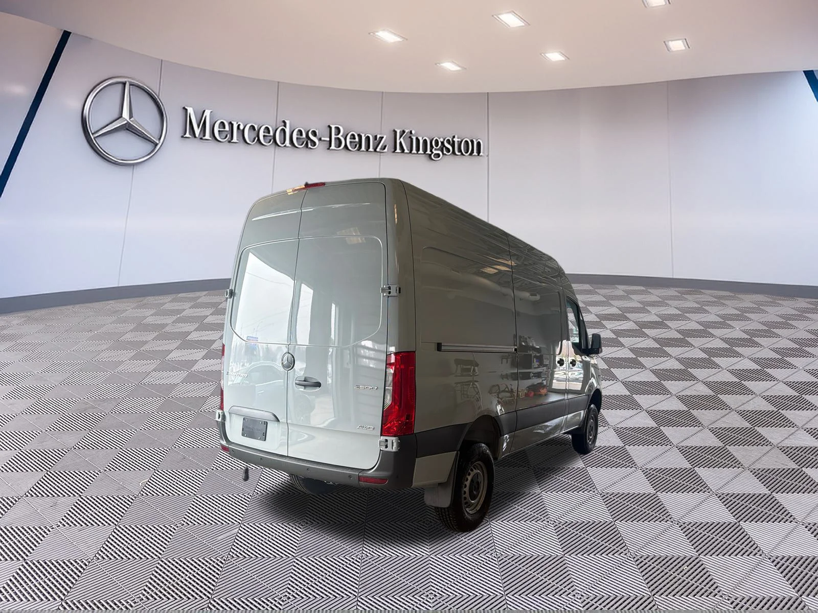 Used 2025 Silver Mercedes-Benz 2500 Standard Roof image 5