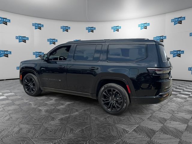New 2026 High Gloss Black Exterior Paint Jeep Summit Obsidian image 3