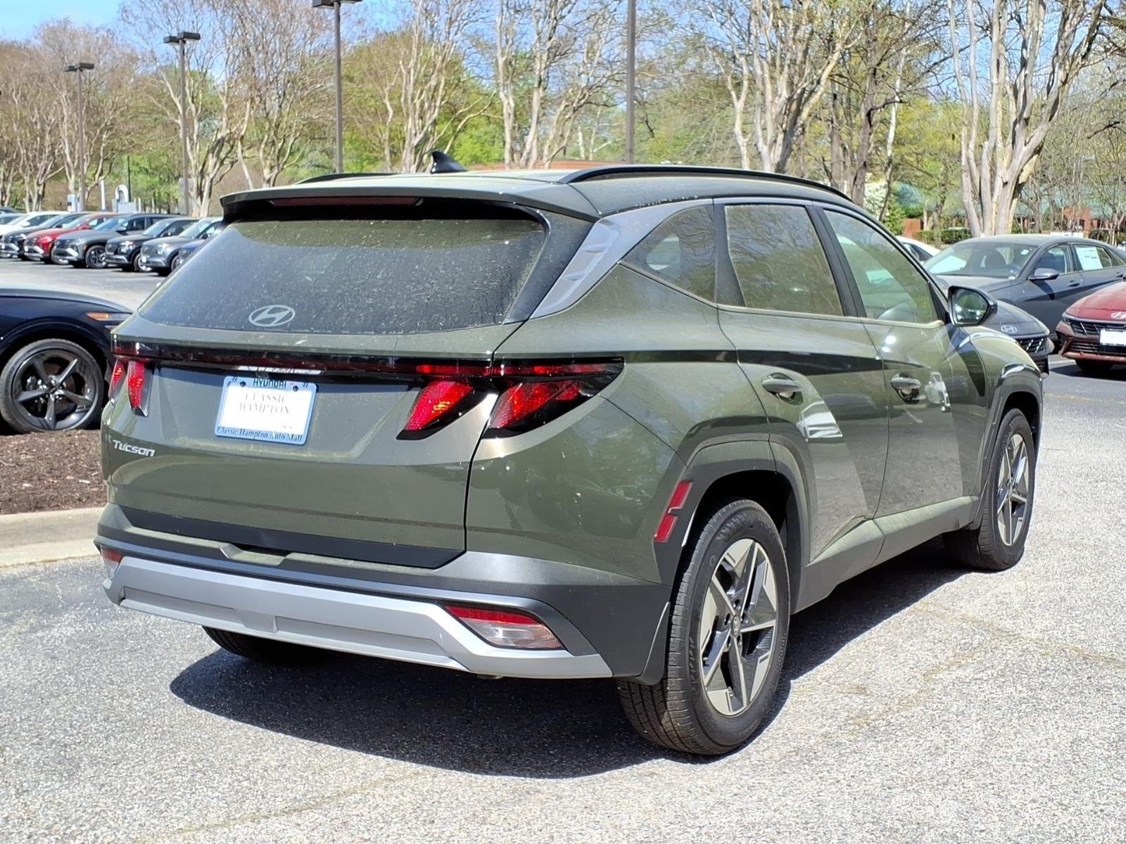 New 2026 Rockwood Green Hyundai SEL image 5