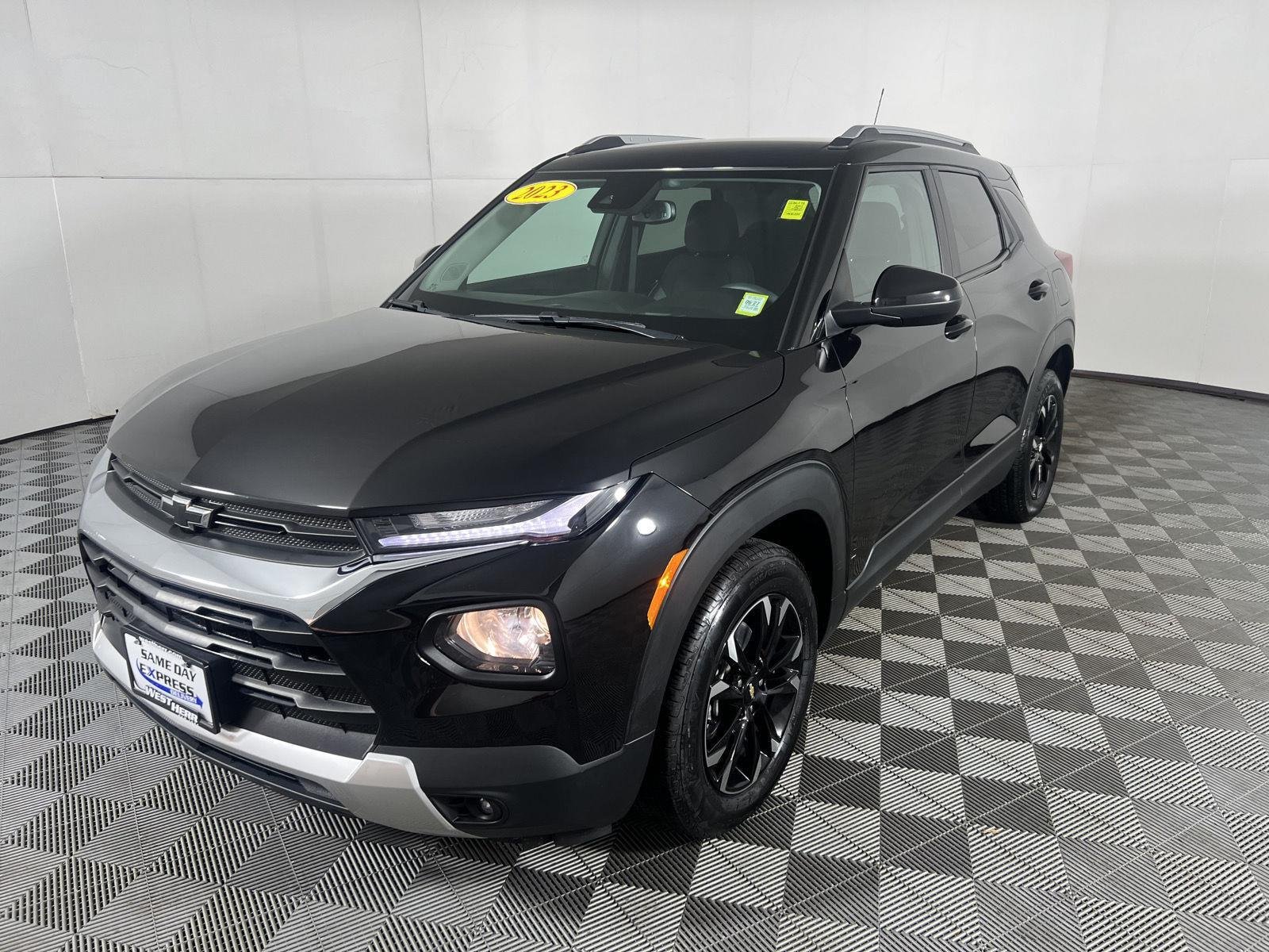 Used 2023 Black Metallic Chevrolet LT image 15