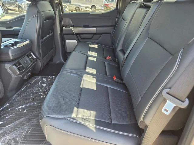 New 2026 Avalanche Ford Lariat® image 32