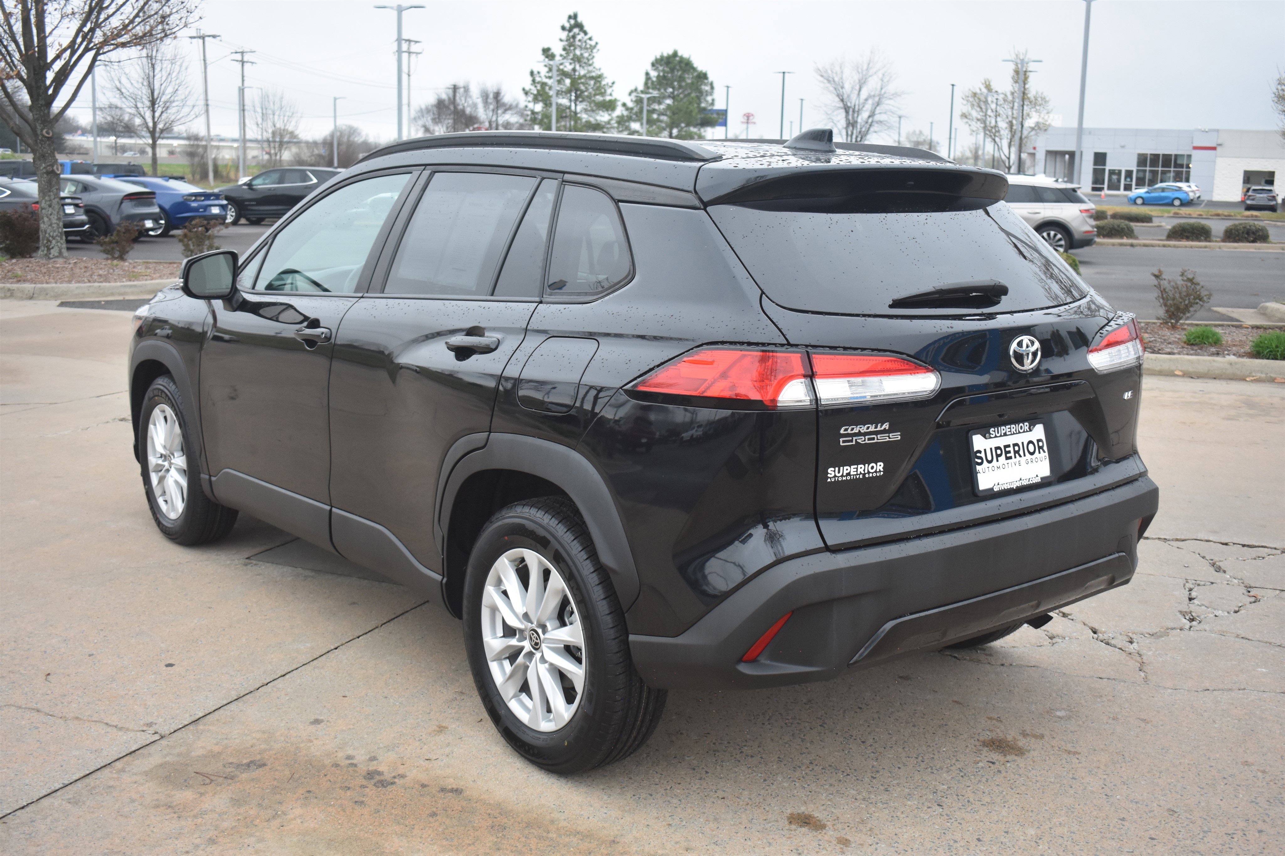 2022 Toyota Corolla Cross LE - Photo 9