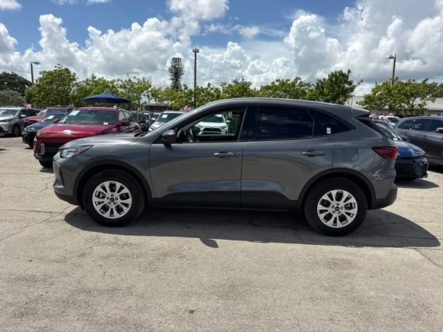 Used 2025 Gray Ford Active image 6