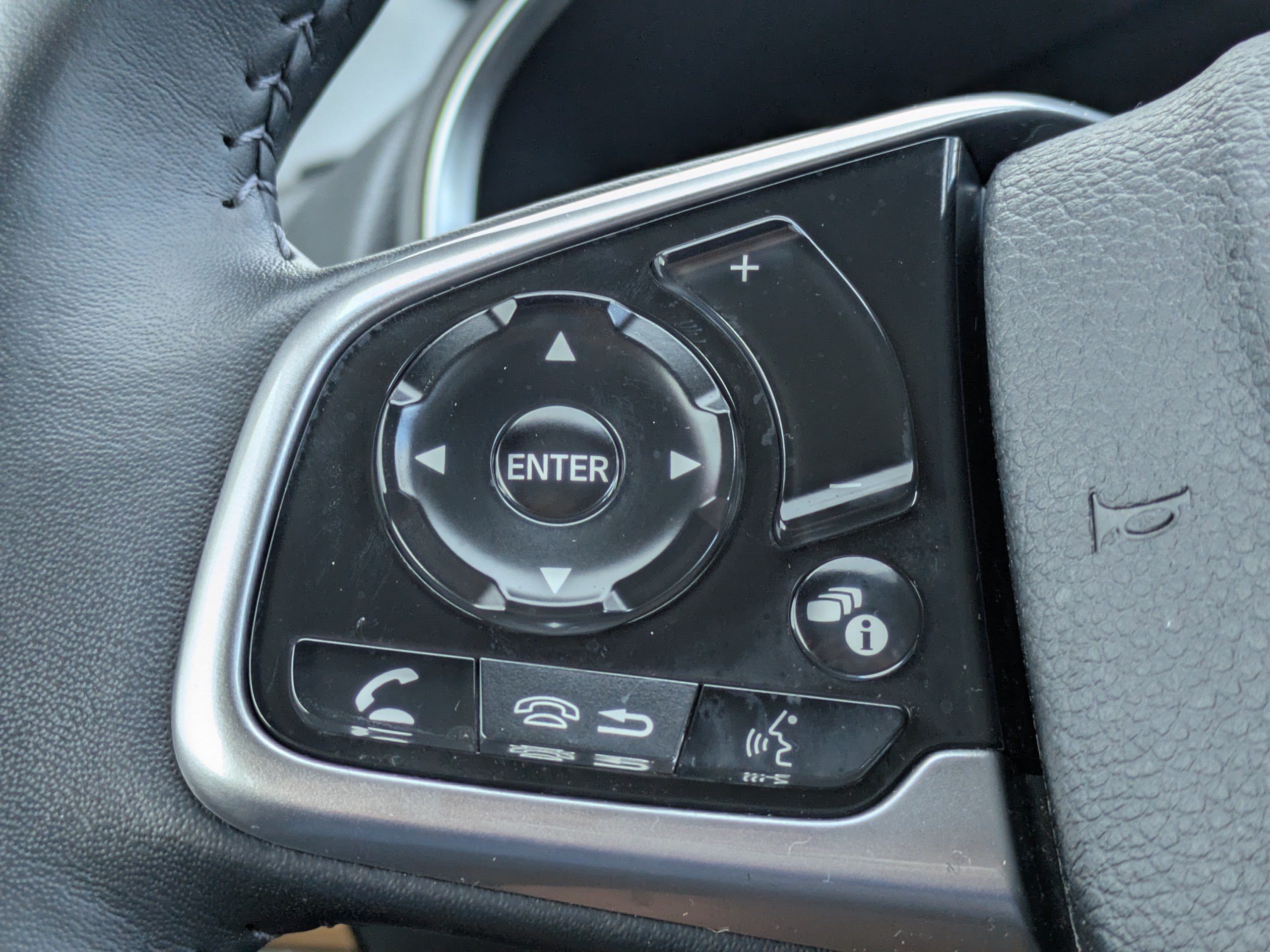 2022 Honda CR-V Touring - Photo 25
