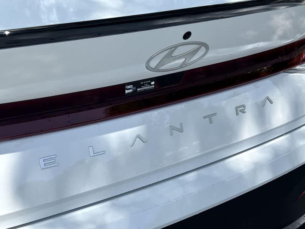 New 2026 Serenity White Hyundai SEL Sport image 10