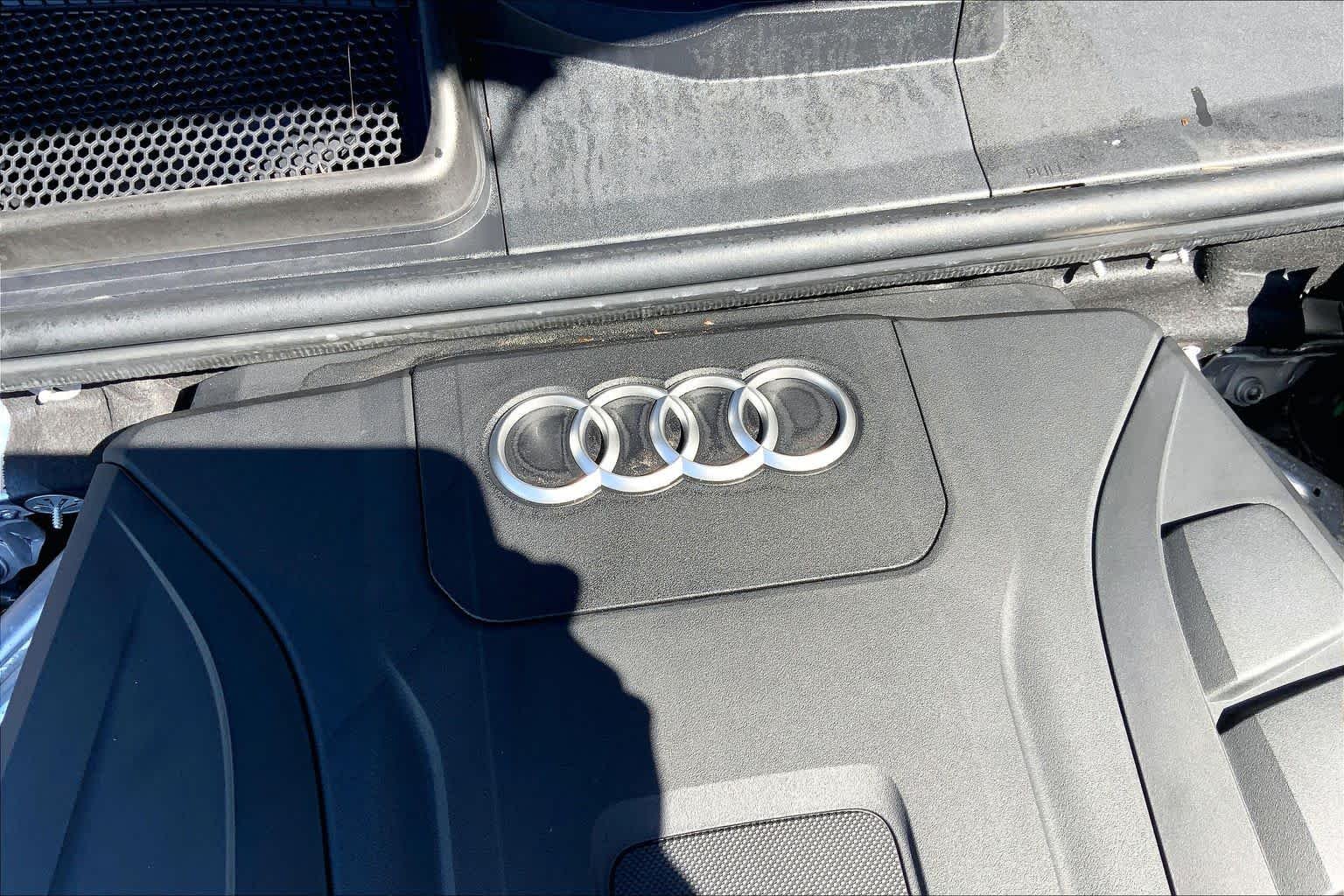 Certified Used 2025 Samurai Gray Metallic Audi Premium image 33